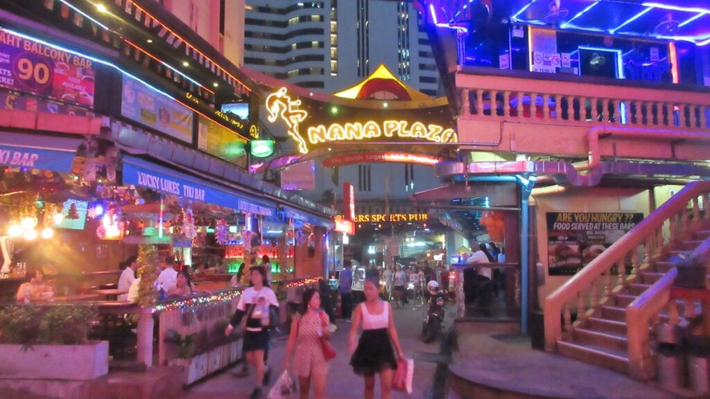 What is Nana Plaza Bangkok? - Bangkok Discoveries